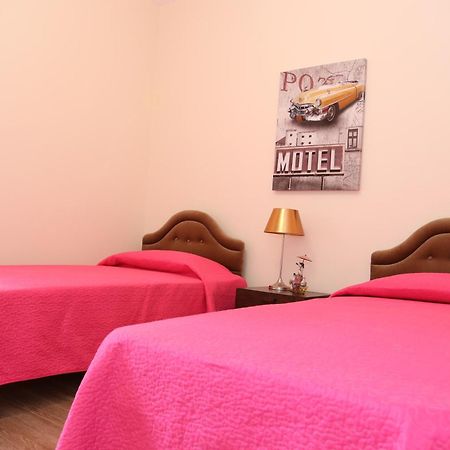 River Beach Apartments Limassol Bagian luar foto