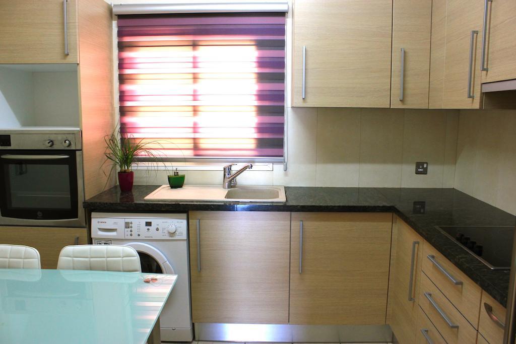 River Beach Apartments Limassol Ruang foto
