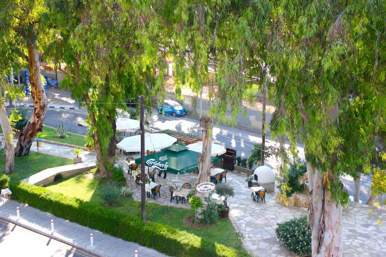 River Beach Apartments Limassol Bagian luar foto